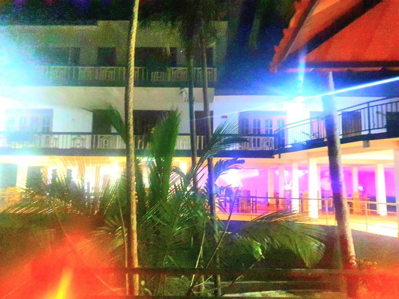 Rainforest Lodge, Deniyaya Singheraja Buitenkant foto