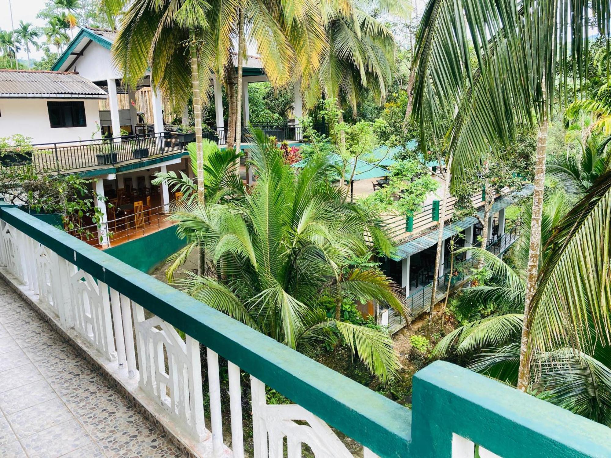 Rainforest Lodge, Deniyaya Singheraja Buitenkant foto