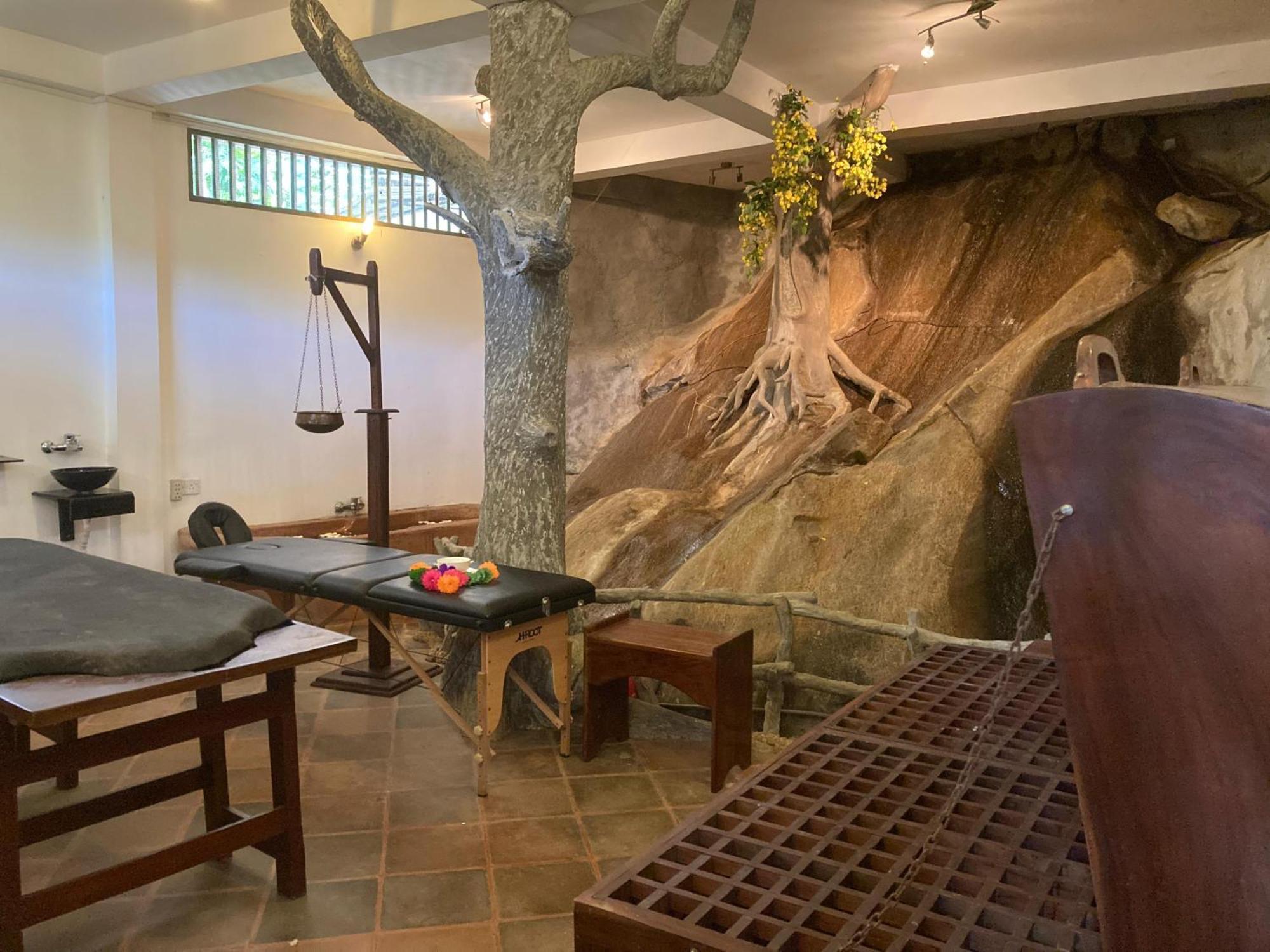 Rainforest Lodge, Deniyaya Singheraja Buitenkant foto